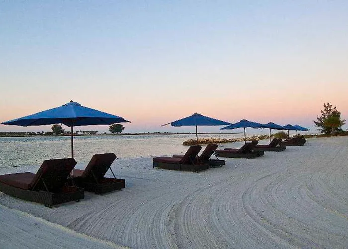 Wyndham Garden Resort Clearwater Beach
