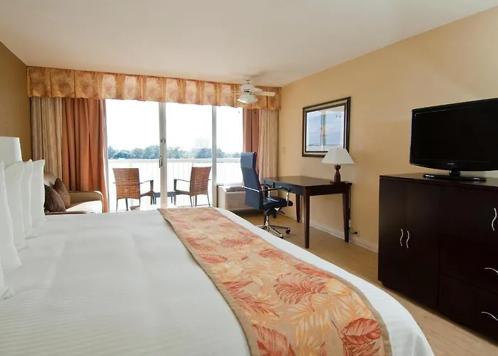 Wyndham Garden 3*