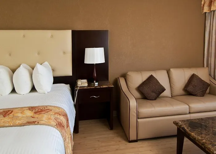 Wyndham Garden Resort 3*