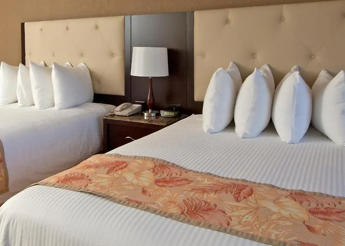 Wyndham Garden Resort 3*